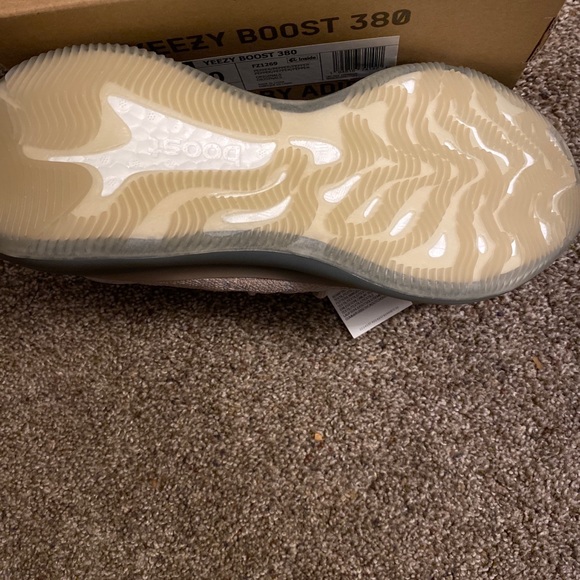 Yeezy 380 pepper reflective - Picture 4 of 8